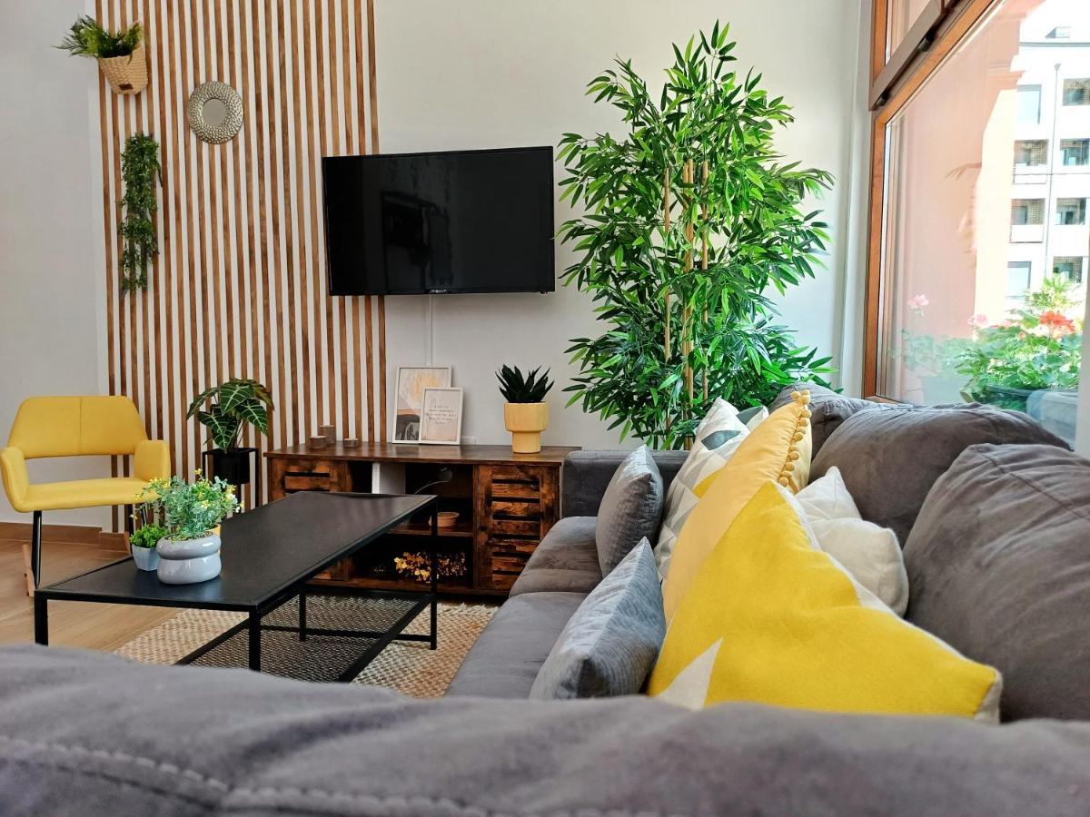 Loft De Tita Larrea Apartment Arriondas Ngoại thất bức ảnh