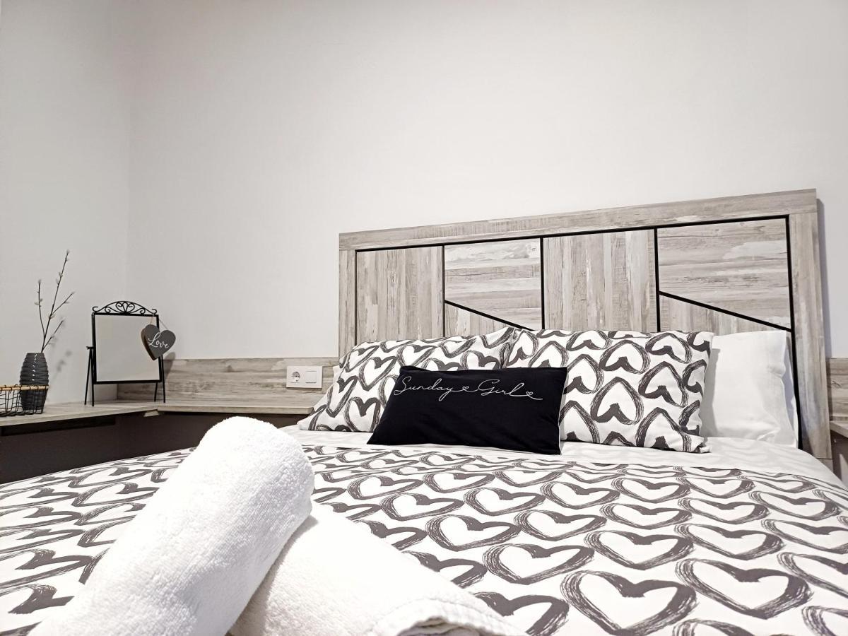 Loft De Tita Larrea Apartment Arriondas Ngoại thất bức ảnh