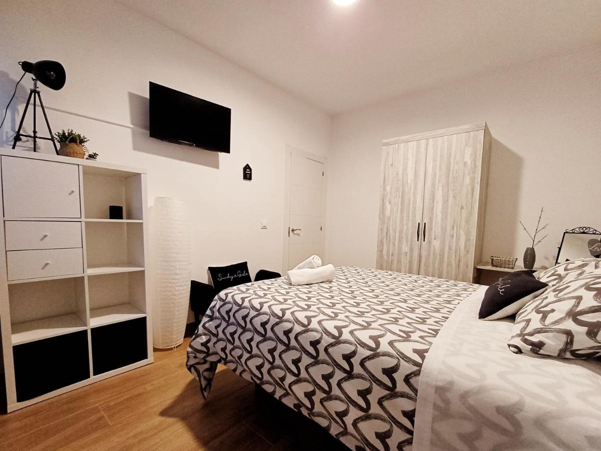 Loft De Tita Larrea Apartment Arriondas Ngoại thất bức ảnh